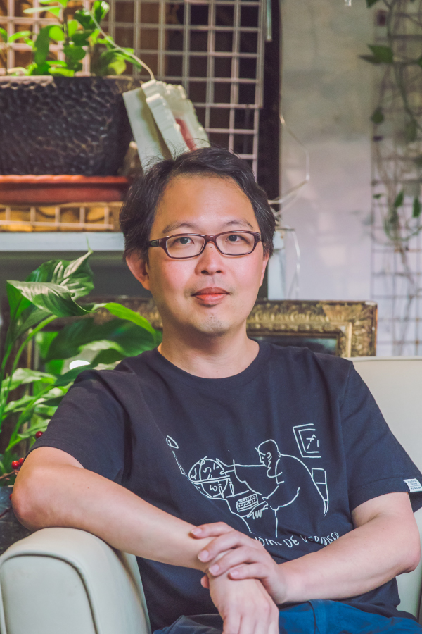 第四冊譯者_石武耕